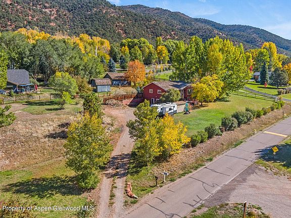 3rd image of 198 Holland Hills Rd