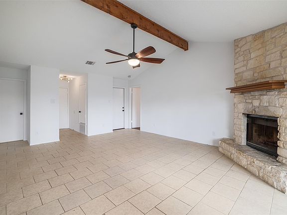5th image of 804 Lone Tree Ct