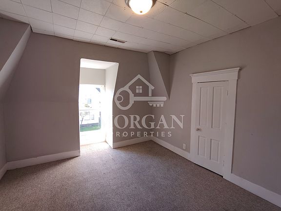 5th image of 325 S 12th St #2