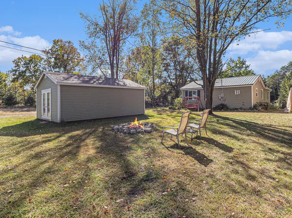 3459 N Morrie Ln, White Cloud, MI 49349