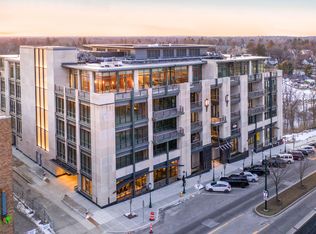 369 N Old Woodward Ave #206, Birmingham, MI 48009