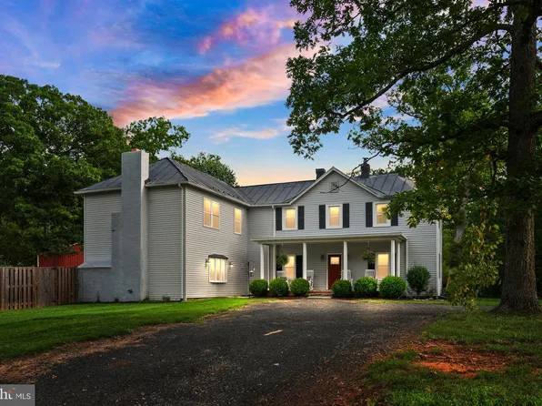 7660 Greenwich Rd, Nokesville, VA 20181