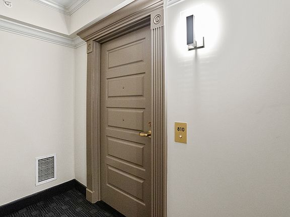 2nd image of 616 E St NW #810