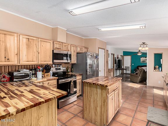 2nd image of 37350 S Cedar Creek Rd