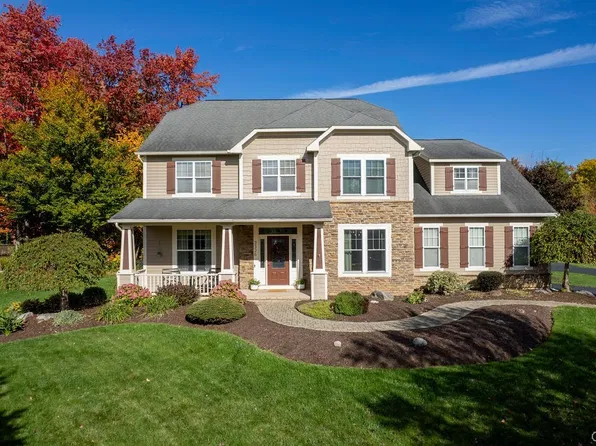 3326 Oak Brook Rd, Baldwinsville, NY 13027