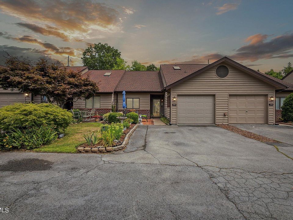 1st image of 243 Willowbend Dr