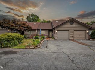 243 Willowbend Dr, Kingsport, TN 37660