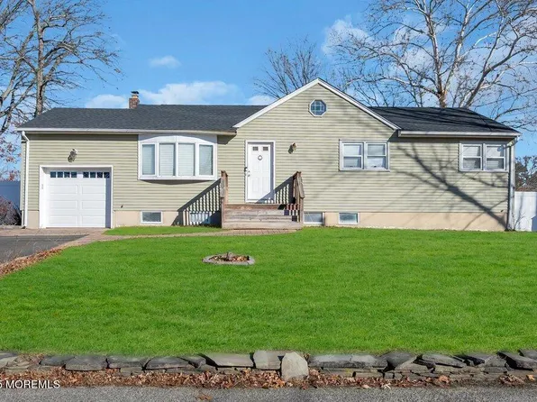 49 Stratford Drive, Brick, NJ 08724