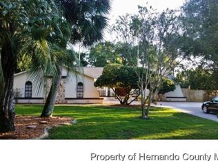 7982 Chaucer Dr, Weeki Wachee, FL 34607