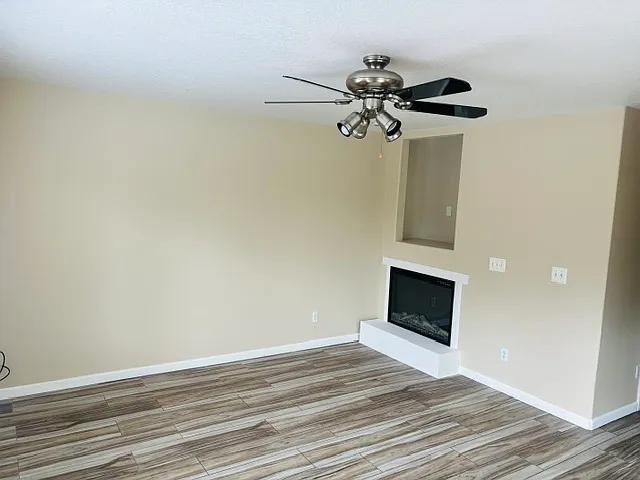 4209 SW 3rd St — Photo 12