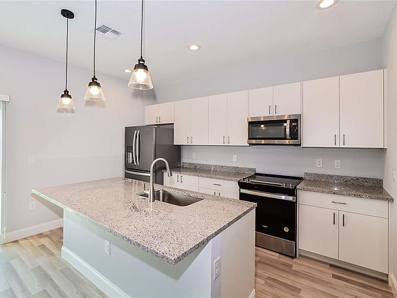5th image of 102 CONCH WAY