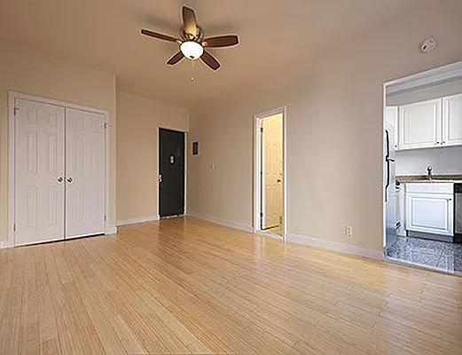 Rented by SW Queens Mezzanine | media 10