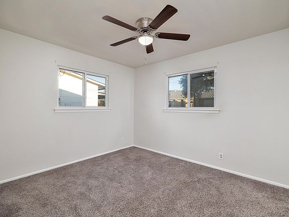 5th image of 626 Brooks Ave