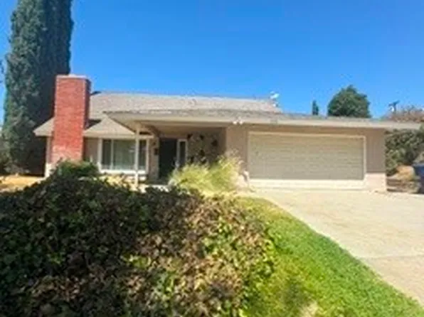 3205 Celeste Dr, Riverside, CA 92507