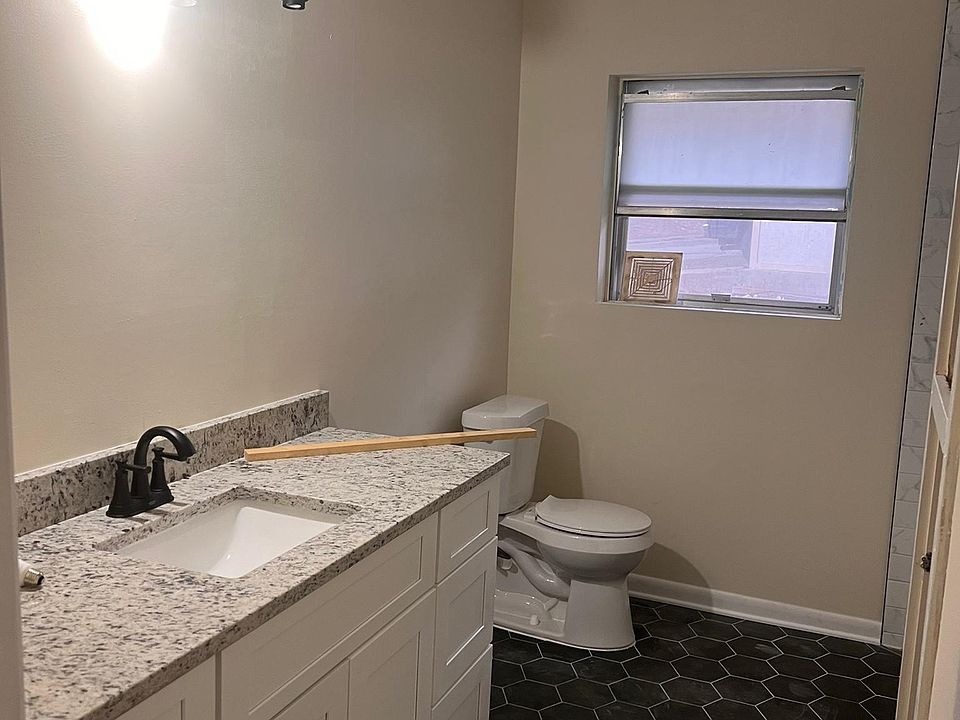 1st image of 1217 Donna Kay Dr