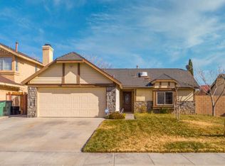 3100 Sedona St, Rosamond, CA 93560