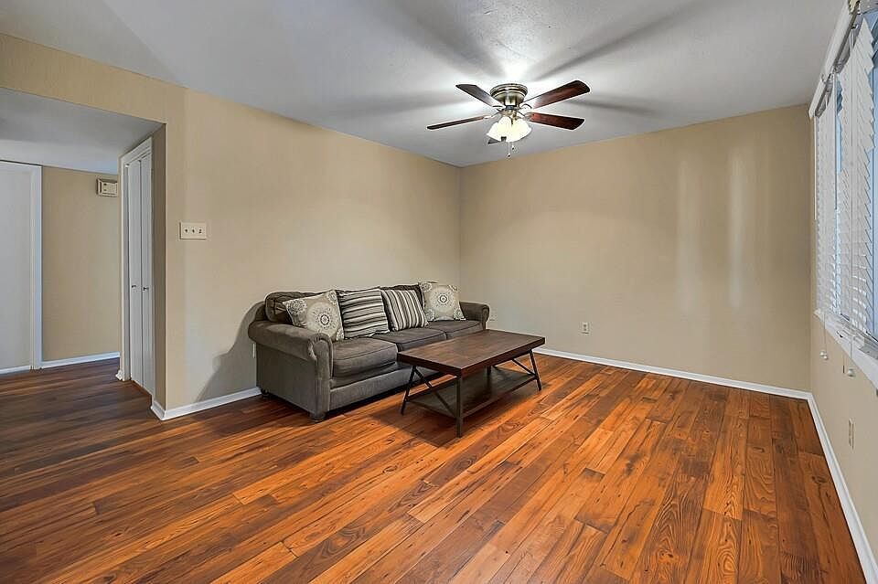 1st image of 1421 S 12th St APT 201