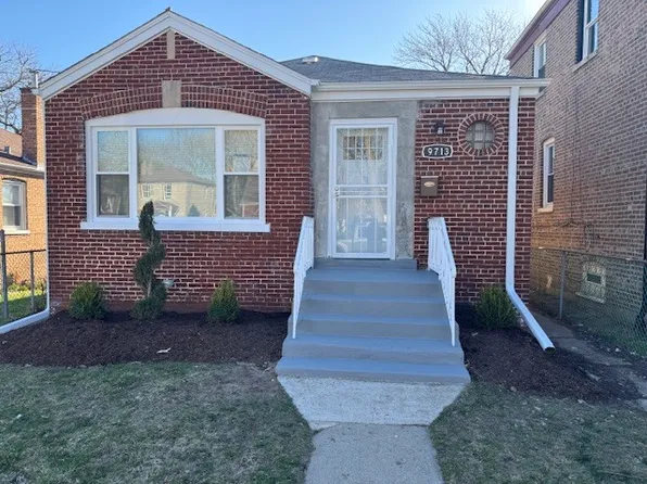 9713 S Ellis Ave, Chicago, IL 60628