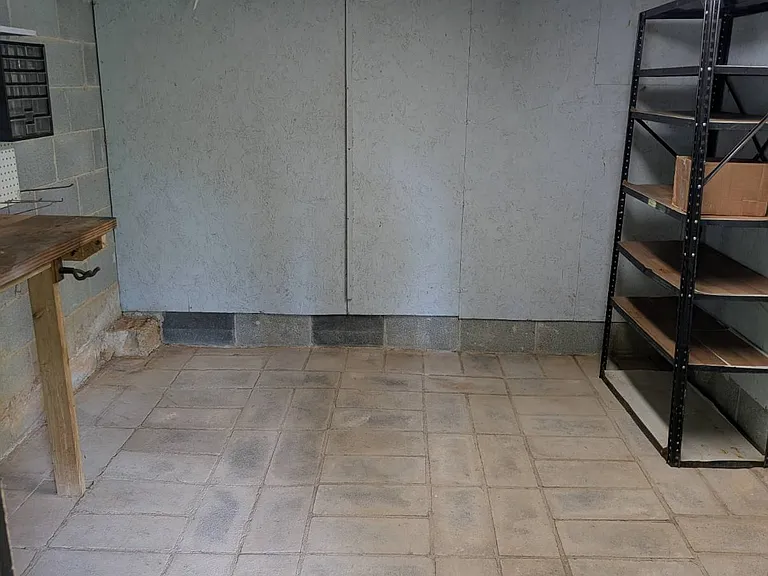 122 Wells St — Photo 17