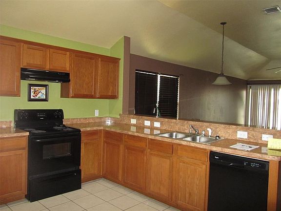 4th image of 7625 Rainbow Creek Dr