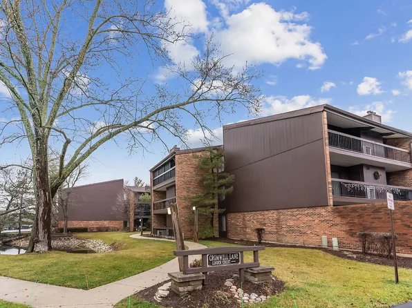 14526 Linder Ct Penthouse 1, Oak Forest, IL 60452