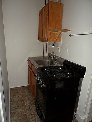 2nd image of 14 Schermerhorn St #7