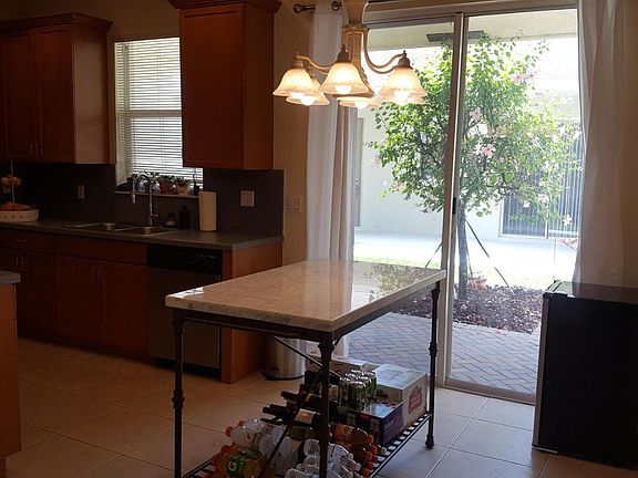 Eat in Kitchen