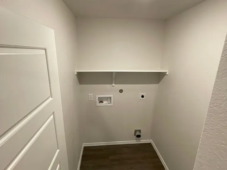 4222 Legend Hts — Photo 9