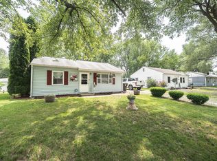 1068 Eastview Dr, Rantoul, IL 61866