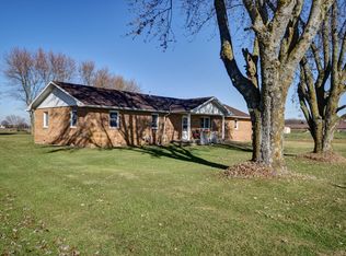 1011 W Thoroughfare St, Seymour, MO 65746