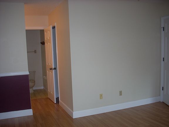 Master Bath/Vanity area
