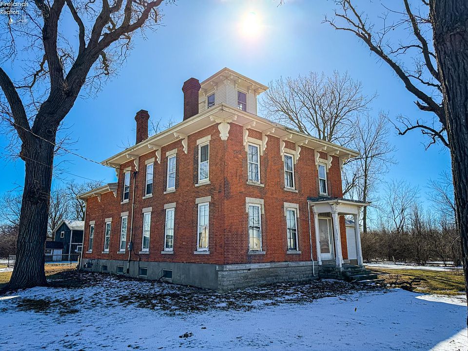 1st image of 2312 Hayes Ave