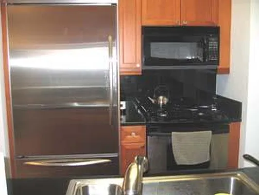 Rented by Douglas Elliman | media 25