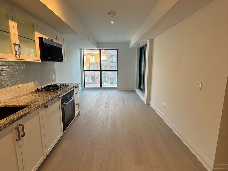 505 Glencairn Ave #308 — Photo 6
