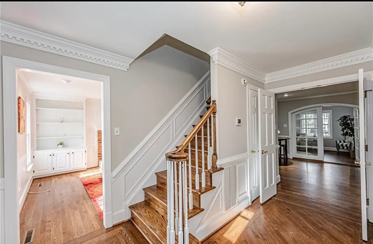 Building Photo - 13908 Beechwood Point Cir