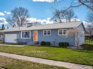 316 John K Dr, Auburn, MI 48611