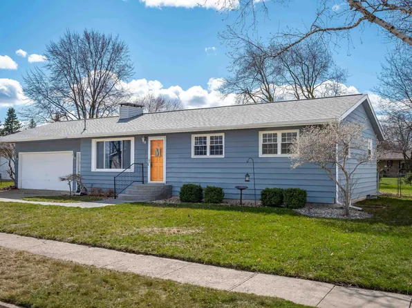 316 John K Dr, Auburn, MI 48611