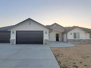 23229 Larkspur Ave, Tehachapi, CA 93561
