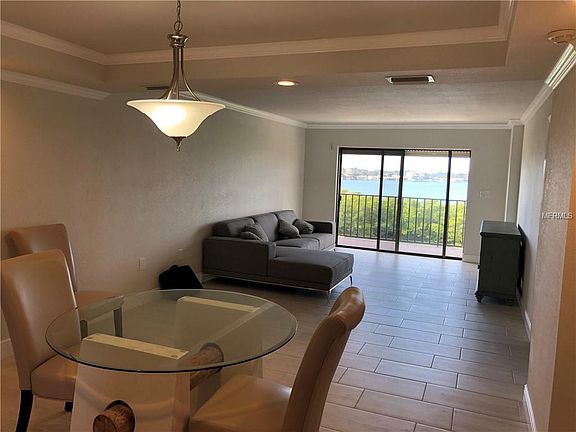 3rd image of 7050 Sunset Dr S APT 410