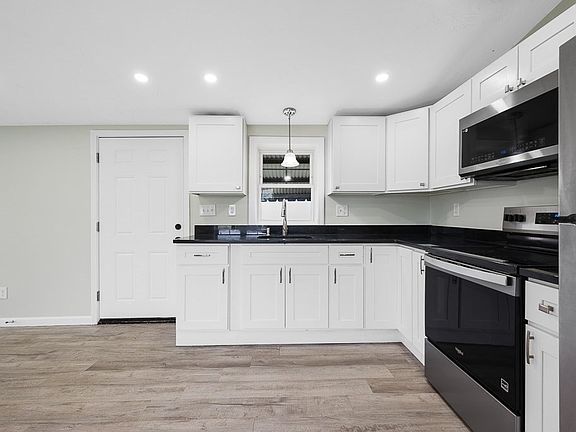 4th image of 26 Progressive St
