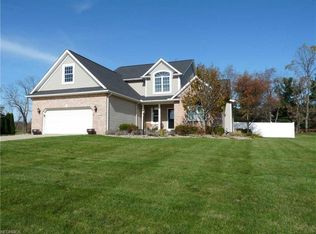 1155 Greenhaven Ln, Wadsworth, OH 44281