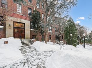 315 Tappan St APT 4, Brookline, MA 02445