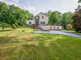 119 Sylvan Lake Rd, Hopewell Junction, NY 12533