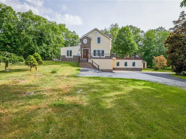 119 Sylvan Lake Road, Hopewell Junction, NY 12533