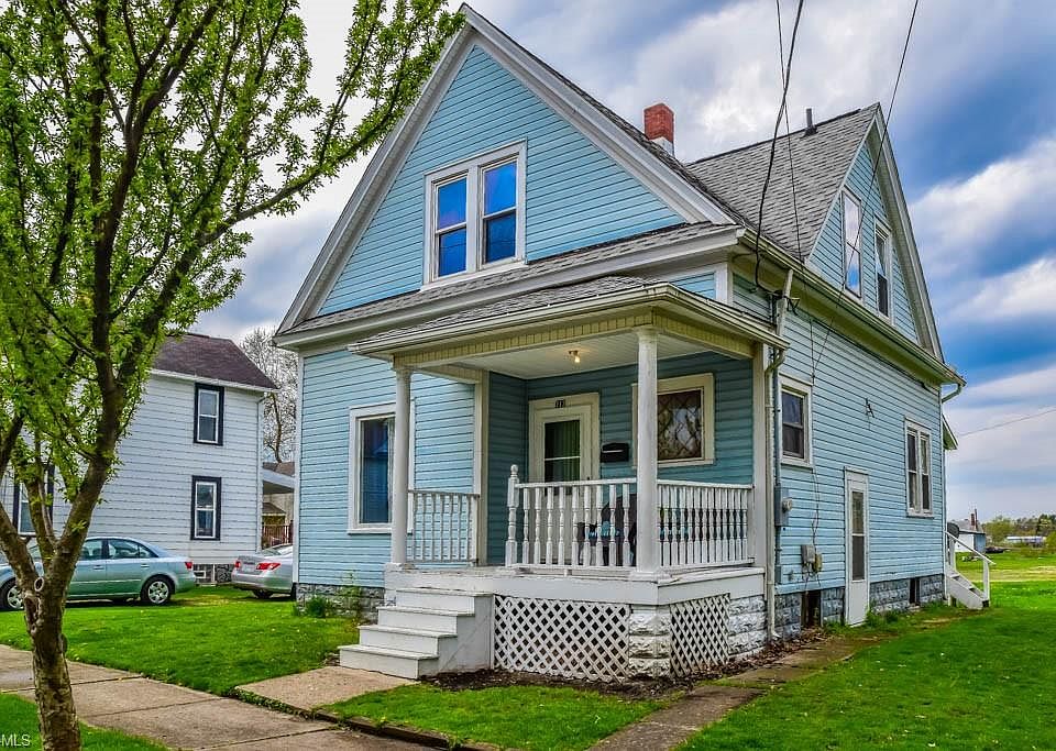 1st image of 313 McGill St