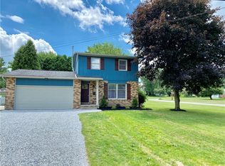 102 Taff Cir, Louisville, OH