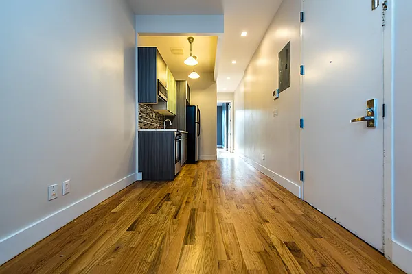 Rented by Nooklyn NYC LLC | media 28