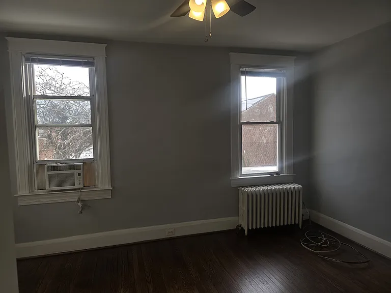 512 Winston Ave — Photo 8