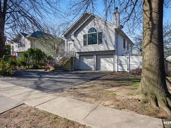 104 Rockwood Pl, Englewood, NJ 07631