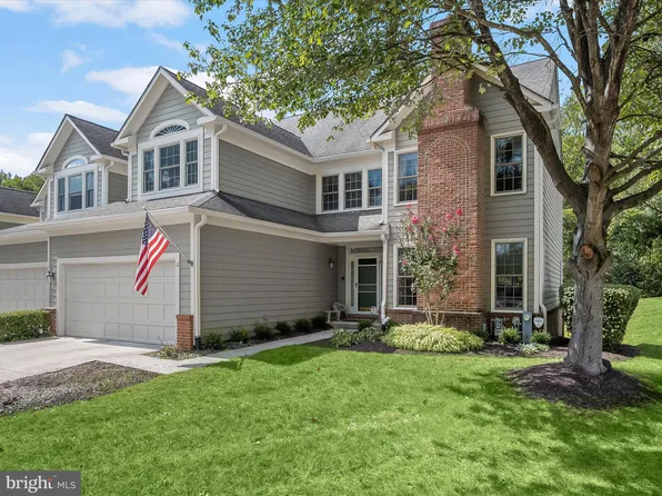 12 Old Granary Ct, Catonsville, MD 21228